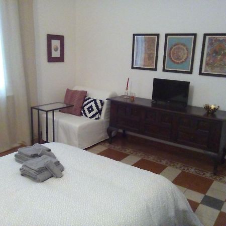 Primopiano Bnb Bologna Buitenkant foto